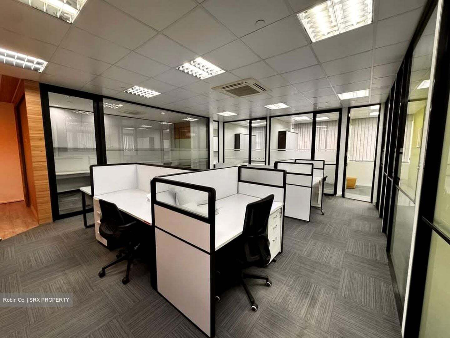 Solstice Business Center (D19), Factory #549816251